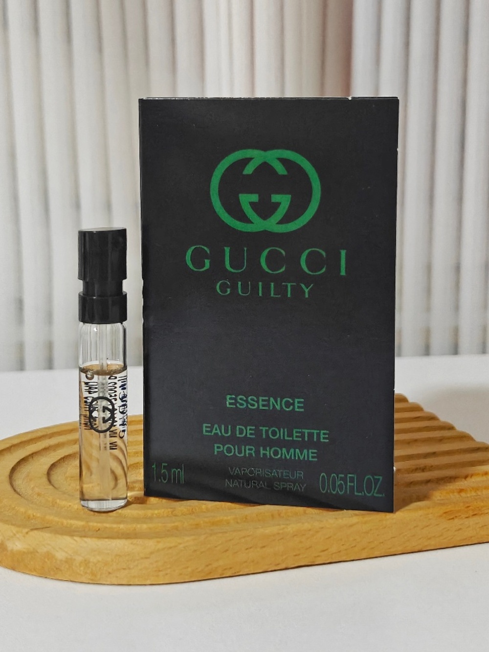 New Gucci Guilty Essence EDT  Sample Spray 1.5 ml/ 0.05 oz